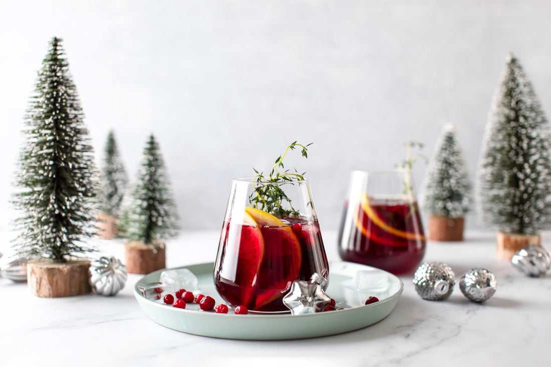 Cocktail di Natale 2025: Le Tendenze che Scalderanno le Feste tra Spezie e Innovazione